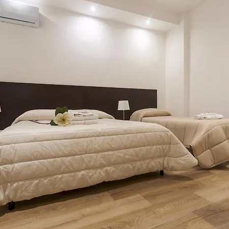 Oda ve Kahvaltı Due Passi Palermo