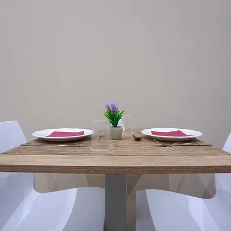Bed & Breakfast Due Passi *