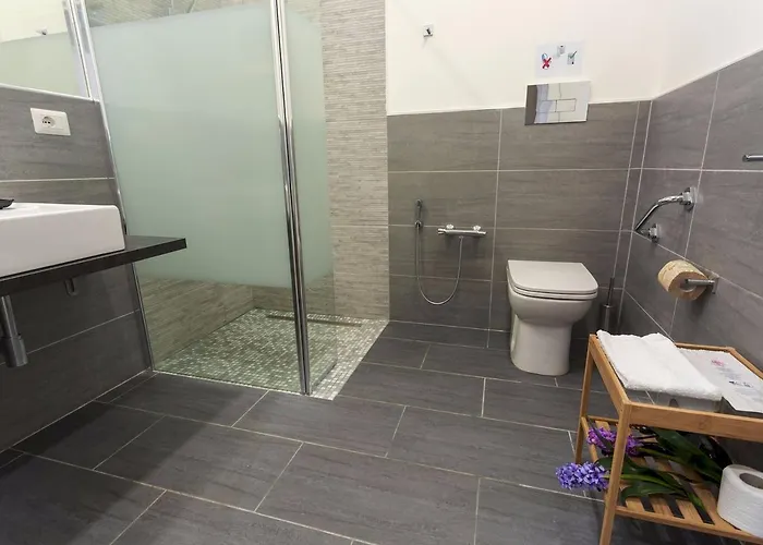 Bed & Breakfast Due Passi Palermo